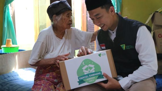 Hari Pertama Ramadan 1444 H, Dompet Dhuafa Lampung Bagikan Puluhan Paket Kebaikan