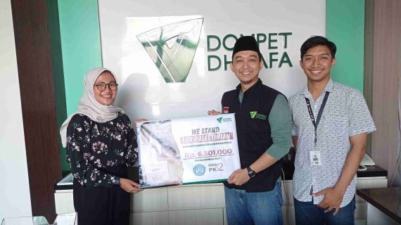 OSIS SMA N 2 Bandar Lampung Bantu Warga Palestina Melalui Dompet Dhuafa Lampung