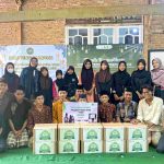 Bank Jago Syariah-Dompet Dhuafa Lampung Ukir Senyum dengan Berbagi Puluhan Kado Anak Yatim