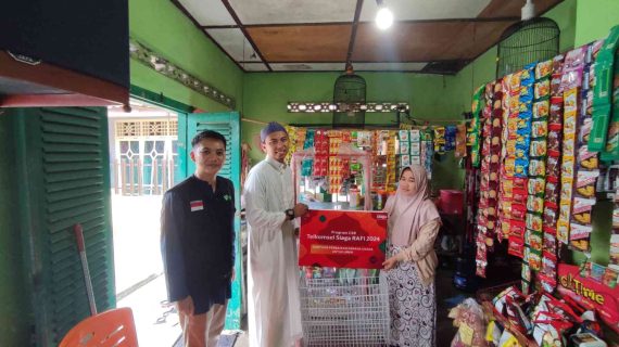 Dompet Dhuafa Lampung Salurkan CSR Telkomsel untuk Bantu UMKM dan Renovasi Masjid – Mushola