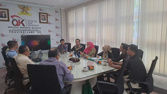 Bahas Cash Waqf Linked Deposit (CWLD), Dompet Dhuafa-BPRS Way Kanan Audiensi dengan OJK Lampung