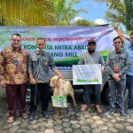 Hari Raya Kurban, PT Konverta Mitra Abadi Bersama Dompet Dhuafa Lampung Salurkan Hewan Kurban
