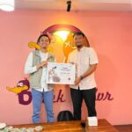 Peduli Palestina, Putra Baru (PB) Swalayan Serahkan Donasi Melalui Dompet Dhuafa Lampung