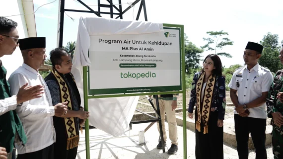 Dompet Dhuafa dan Tokopedia Hadirkan Kebutuhan Air Bersih Masyarakat Abung Surakarta Lampung Utara